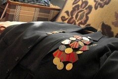 Для меня кумиры это ветераны, а не кино звезды.