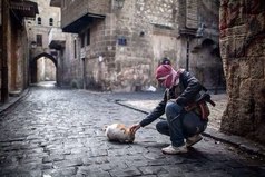 Когда-нибудь тебе внушат, что о твою доброту вытирают ноги. Не верь. Оставайся добрым. Ведь добро — это просто, и оно спасает мир.