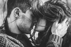 Осень - то время года, когда люди должны согревать друг друга своими словами, своими чувствами, своими губами... И тогда никакие холода будут не страшны...