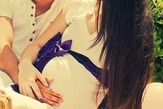 Счастье - это когда я буду беременна, а он будет приезжать вечером в наш дом, целовать меня и спрашивать с улыбкой: 