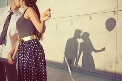 Если вы ссоритесь, а потом миритесь и уже через день не помните, из-за чего ругались - это настоящая любовь. Хотя склероз проявляется так же.