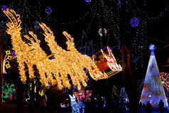 Всех с новым годом! Будьте позитивными! Дарите добро - и пусть оно к вам возвращается! 