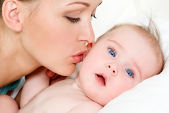 С чего начинается Счастье? С полосок на тесте твоём, с УЗИ, что сердечко покажет, с того, что теперь вы вдвоём.