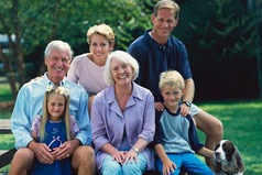 Друзья у тебя могут быть предателями, любимые - неверными, а вот родители всегда с тобой, всегда одни. Их цени прежде всего.