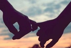 Это большая удача в жизни найти такого человека, чтобы было приятно смотреть, интересно слушать, увлеченно рассказывать, не тягостно молчать, искренне смеяться, восторженно вспоминать и с нетерпением ждать следующей встречи.