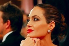 Я охотно соглашусь, что все бабы — дуры. К счастью, не все женщины — бабы.