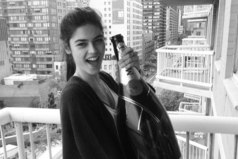 Ушла лечить нервы. Буду поздно, пьяная, добрая, счастливая.