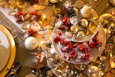 Если ты хочешь, чтобы у тебя было всё хорошо. Положи на новый год под подушку шоколад и на утро у тебя будет ВСЁ в шоколаде. 