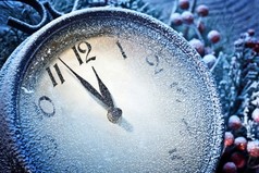 Новый Год, как секс - сначала долго к нему готовишься, тратишь деньги, столько стараешься и все ради одной секунды удовольствия!