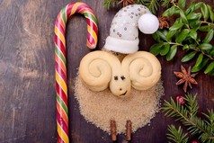 1 января. Проснулся, позавтракал, стемнело. 