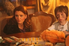 Действительно друзья детства это те, у которых ты до сих пор помнишь номера домашних телефонов.