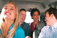 Говорят, друзья на дороге не валяются… Ну не знаю… С моими бывает всякое!