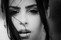 Когда искали помощи, меня находили быстро. Но когда помощь нужна была мне — отключались телефоны, появлялись дела, заканчивались деньги.