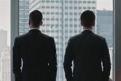 Единственный комплимент в мой адрес, который я считаю правдивым – это комплимент в мой адрес, озвученный в мое отсутствие.