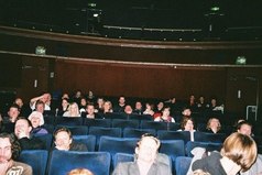 Интересно смотреть на ситуацию, когда знаешь больше, чем все остальные.