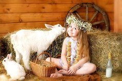 Пускай всегда - и вечером и утром, Вам будет радостно, душевно и уютно...