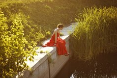 Вы должны знать, что свобода — это высшая ценность, и если любовь не дает вам свободы, тогда это не любовь.