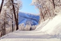 Жизнь — не игра. Жизнь — таинство. Её идеал — любовь. Её очищение — жертва.  Не дай бог быть принесённым в жертву!