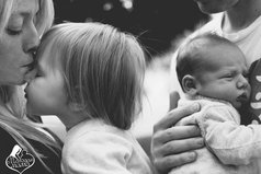 Храни, судьба, наших детей! Да будет ровной их дорога! И пусть богатства чашу не долей, но вот здоровья дай им много.