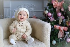 Я сорю - ты убираешь, пачкаюсь - ты стираешь, проголодаюсь — кашку сваришь! Эх мама, чтобы ты без меня делала, обленилась бы совсем?!