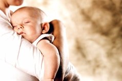 С нашей медициной любая мать, вырастившая парочку детей, может автоматически получить диплом педиатра.