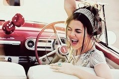 Только родив детей понимаешь,что поездка в супермаркет без детей,да еще с музыкой на всю громкость- это уже вечеринка!!!