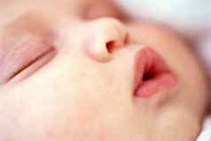 Даже муки беременности, родов и прочего не могут омрачить тех минут счастья, когда смотришь на это маленькое создание и понимаешь, что это твой ребенок!