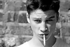 Надо собирать камни, которые в вас бросают. Это основание будущего пьедестала.