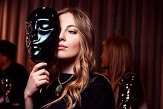 Женщина, которая сумела вызвать к себе любовь, ненависть и зависть - живёт жизнь не зря…