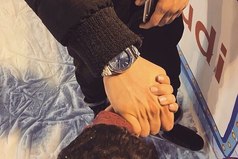 Не забывай ставить лайки на всех аватарках и постах своего парня, чтобы все остальные бабы знали, кто здесь главная.