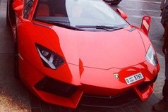 Да, я девочка, но это не мешает мне любить такие машины.