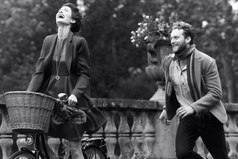 Мы влюбляемся в человека именно из-за хорошего чувство юмора, искренности и заботы. Внешность особо не важна.