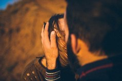 Не смей давать надежду если не сможешь ее оправдать. Прикоснулся к душе, — и ты уже за неё в ответе!