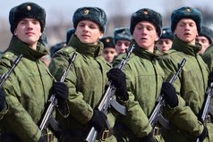 Брата забрали в армию. Так одиноко стало и грустно, как будто от тебя оторвали какую-то важную часть.