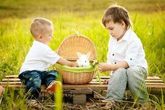 Брат может быть не прав, но от этого он не перестает быть братом.