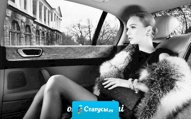 Мужчины, говорящие, что женщинам с подарком не угодишь, спешу вас обрадовать: кольцо с бриллиантом еще никого не разочаровало!