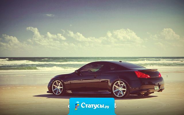 У каждого из нас этим летом случилось что-то незабываемое, но как жаль, что оно быстро прошло.