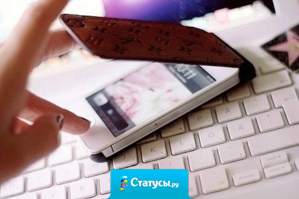 Иногда так и хочется увидеть незнакомый номер в вызове, ответить и услышать знакомый голос: 