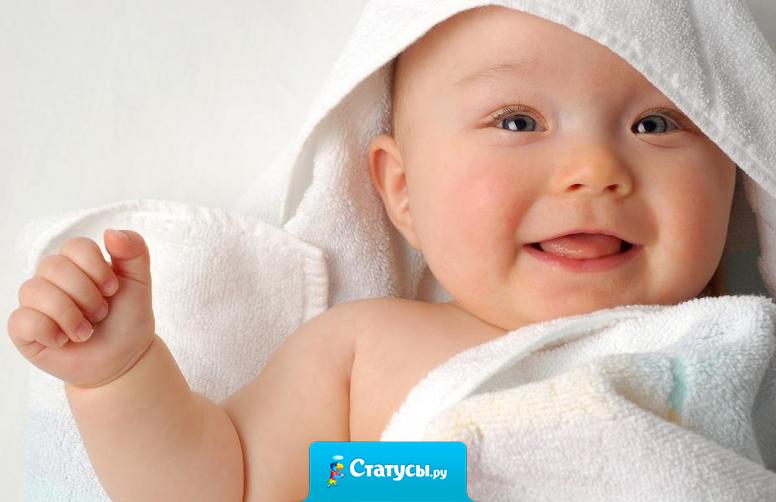 Самые ценные подарки кладутся в конверт и выносятся из роддома!