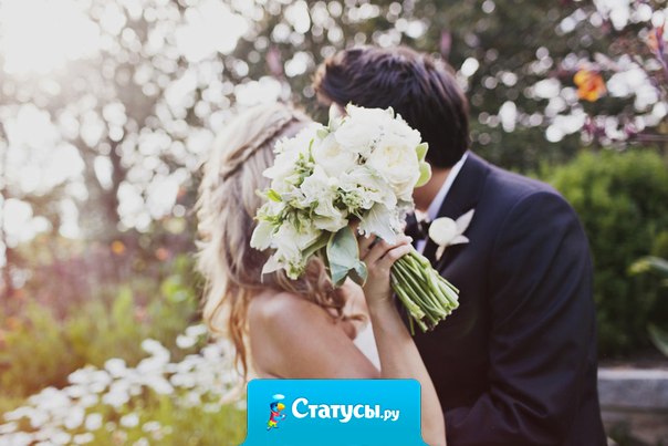 Все люди ищут ее, руку, за которую можно держаться.