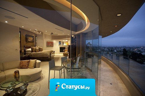 Иногда бывают моменты, когда хочется все бросить и отказаться от мечты. В такие моменты вспомните, как много вы получите, если пойдете дальше и как много потеряете, если сдадитесь.