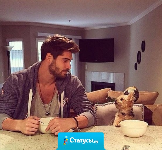 В мужчине привлекают пять качеств: мужественность, строгость, умение сдерживать обещания, юмор и забота.