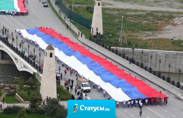 В России две беды. Каждая беда делится на шесть подбед. Каждая подбеда, в свою очередь делится на десять структур. Ну вот хоть где-то в России порядок.