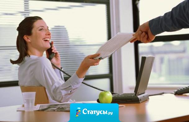 Отдалась работе. Раньше думала, что за деньги. Смотрю на зарплату и вижу: нет, по любви. 