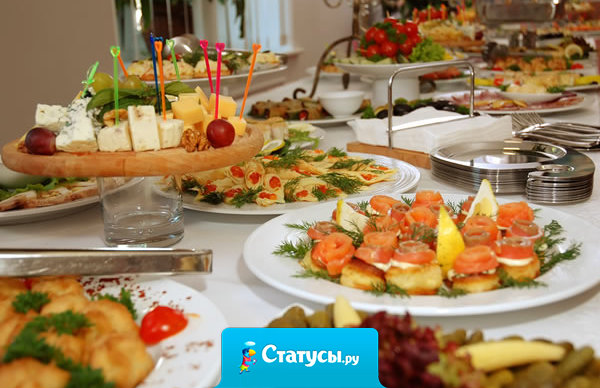 За одну ночь люди съедают всё,что заготовили за 15 дней раньше.  