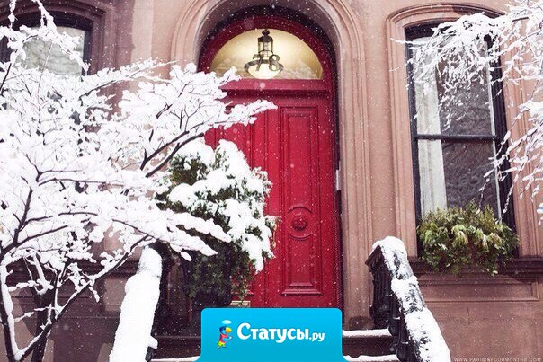 Хочу новогоднюю суету...наряжать елочку...смотреть новогодние фильмы. 