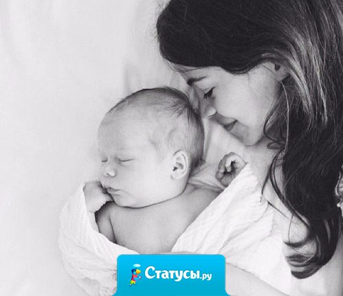 2 месяца токсикоз, +20 дополнительных кг, 7 часов рожаешь, пол года не спишь, а она видите ли на папу похожа)