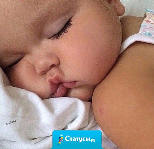 Любимое время женщины с 22:00 до 00:00. Дети уснули. И можно собрать игрушки, помыть посуду, протереть пол, короче, ни в чём себе не отказывать.