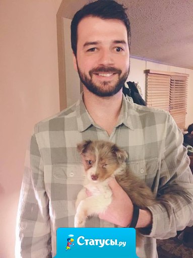 Парень, слепой на один глаз, купил собаку, которую никто не хотел покупать, потому что она родилась без одного глаза..