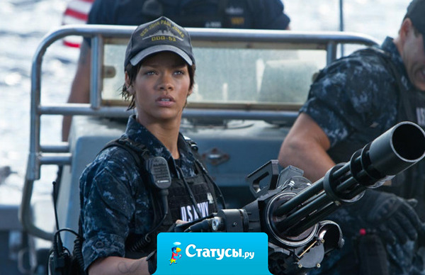 Лучший подарок для женщины на 23 февраля – защитник в лице мужчины!